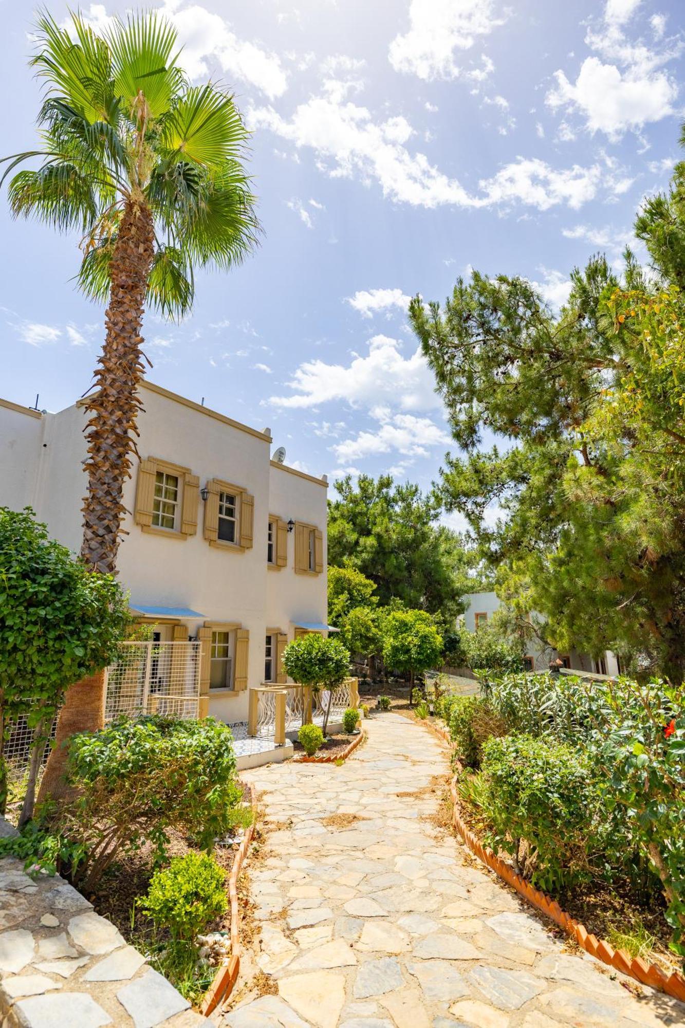 Otel Alexander The Great &